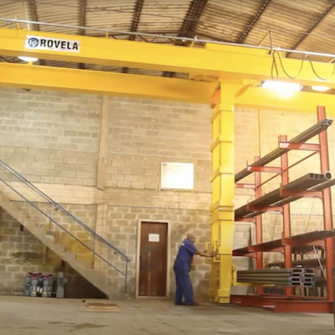 pórtico rolante monoviga